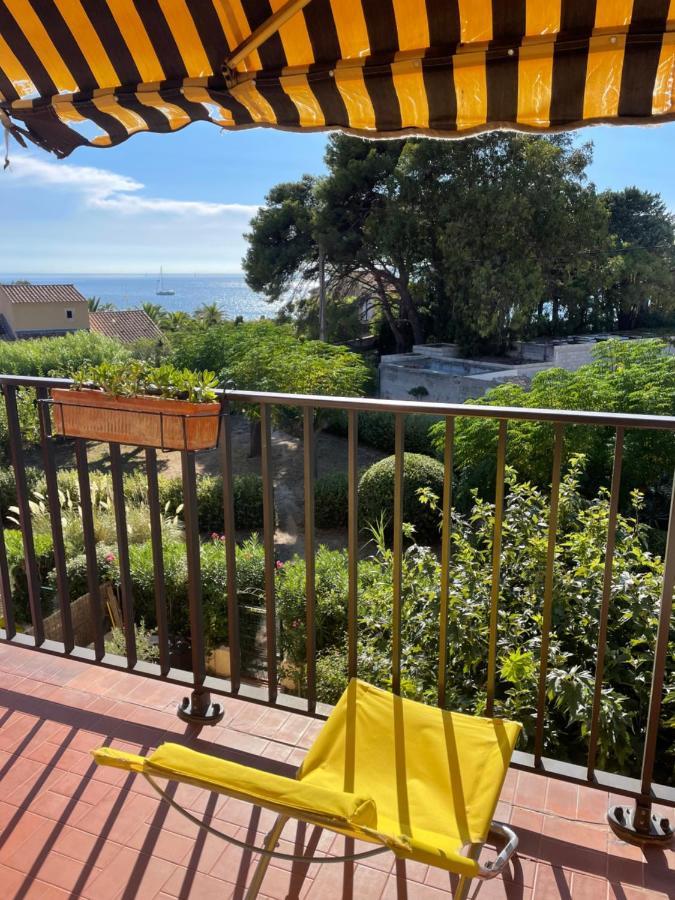 Agréable studio vue mer refait à neuf&climatisé Le Pradet Extérieur photo