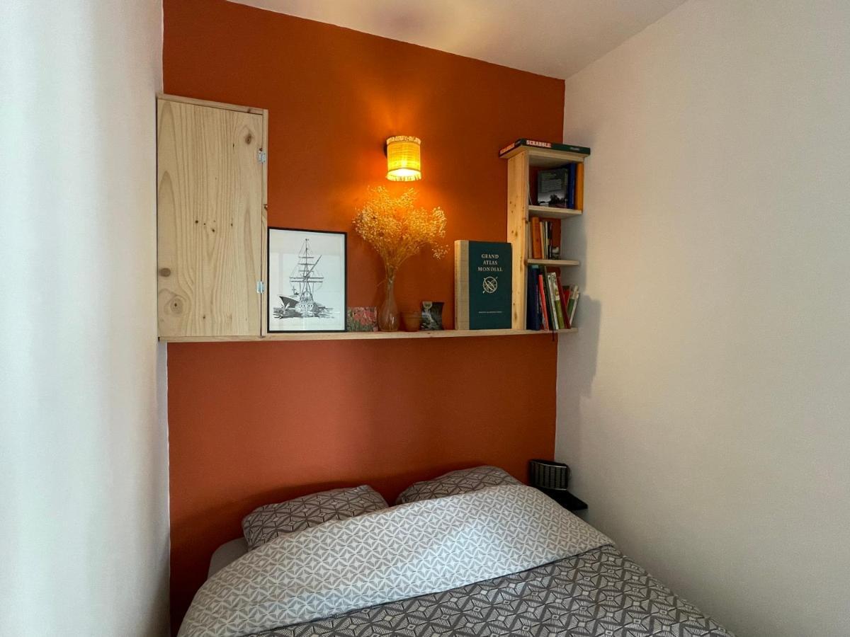 Agréable studio vue mer refait à neuf&climatisé Le Pradet Extérieur photo